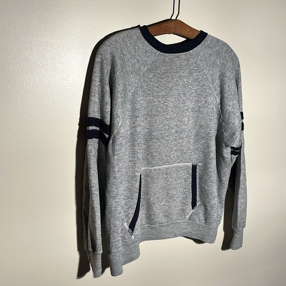 Vintage Raglan Sweatshirt - Picture 2 of 6